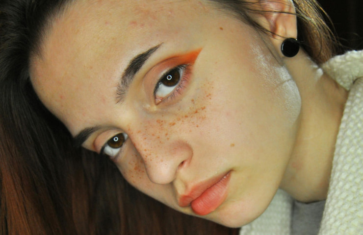 Faux Freckles: Trending in Beauty Influencer Marketing