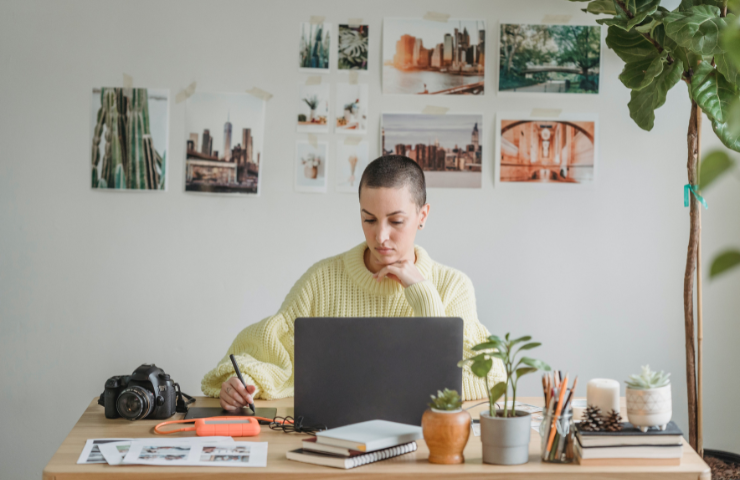 10 Rising and Top Influencers in the Self-Development Industry